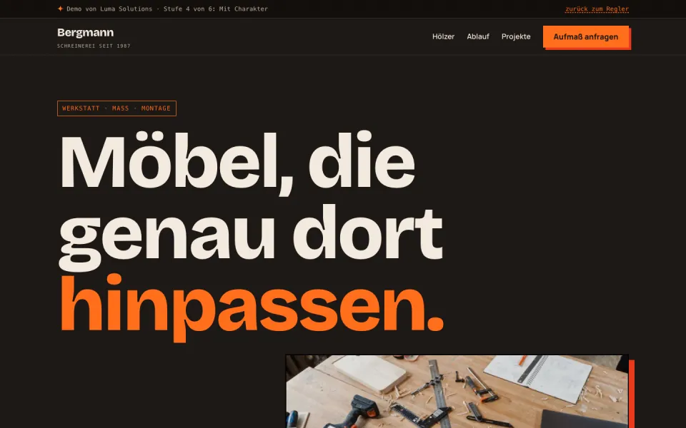 Startseite der Demo Schreinerei Bergmann am Computer